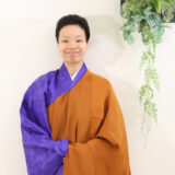 占い館で月80万円を売り上げるトップ層の占い師になれました